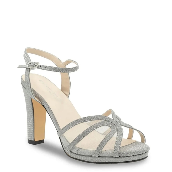 Benjamin Walk NWT Anya Silver Glitter Platform Heeled Sandal Size 7M - Picture 11 of 11